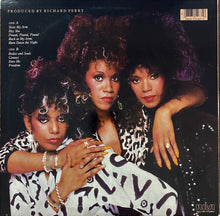 Laden Sie das Bild in den Galerie-Viewer, Pointer Sisters : Contact (LP, Album, RE)
