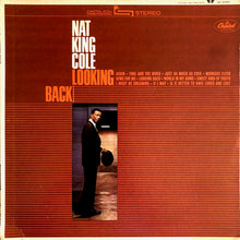 Laden Sie das Bild in den Galerie-Viewer, Nat King Cole : Looking Back (LP, Comp)
