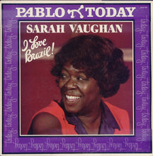 Laden Sie das Bild in den Galerie-Viewer, Sarah Vaughan : I Love Brazil! (LP, Album, Als)
