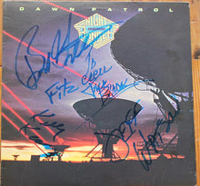 Laden Sie das Bild in den Galerie-Viewer, Night Ranger : Dawn Patrol (LP, Album, Mon)
