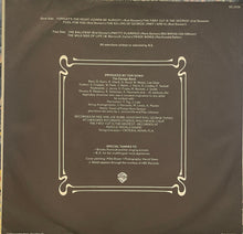 Laden Sie das Bild in den Galerie-Viewer, Rod Stewart : A Night On The Town (LP, Album, Ter)
