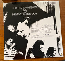 Laden Sie das Bild in den Galerie-Viewer, The Velvet Underground : White Light/White Heat (LP, Album, RE, 180)
