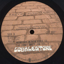 Laden Sie das Bild in den Galerie-Viewer, Various : Newport In New York '72 (The Jimmy Smith Jam, Vol 5) (LP)
