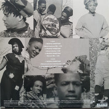 Laden Sie das Bild in den Galerie-Viewer, Arrested Development : People Everyday (12", Single)
