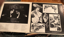 Laden Sie das Bild in den Galerie-Viewer, B.B. King : Indianola Mississippi Seeds (LP, Album, San)
