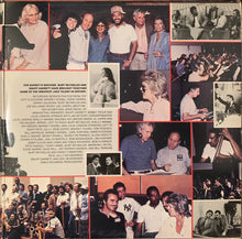 Laden Sie das Bild in den Galerie-Viewer, Various : The Soundtrack Music From Burt Reynolds Sharky's Machine (LP, Album, Jac)
