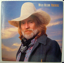 Laden Sie das Bild in den Galerie-Viewer, Willie Nelson : Partners (LP, Album, M/Print, Pit)
