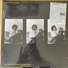 Laden Sie das Bild in den Galerie-Viewer, Terry Allen &amp; The Panhandle Mystery Band : Smokin The Dummy (LP, Gat)
