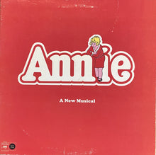 Laden Sie das Bild in den Galerie-Viewer, Original Cast* : Annie (A New Musical) (LP, Album, Quad, RE, Ter)
