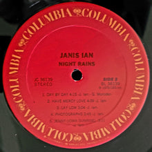 Laden Sie das Bild in den Galerie-Viewer, Janis Ian : Night Rains (LP, Album, Ter)
