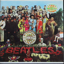 Load image into Gallery viewer, The Beatles : Sgt. Pepper's Lonely Hearts Club Band (LP, Album, RE, Win)

