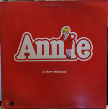 Load image into Gallery viewer, Original Cast* : Annie (A New Musical) (LP, Quad, Gat)
