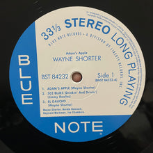 Laden Sie das Bild in den Galerie-Viewer, Wayne Shorter : Adam's Apple (LP, Album, RE, 180)

