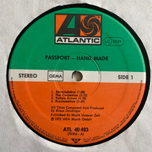 Laden Sie das Bild in den Galerie-Viewer, Passport (2) : Hand Made (LP, Album)
