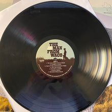 Laden Sie das Bild in den Galerie-Viewer, Charley Crockett : The Man From Waco (LP, Album)
