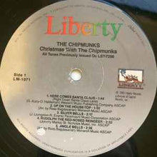 Laden Sie das Bild in den Galerie-Viewer, The Chipmunks : Christmas With The Chipmunks (LP, Album)
