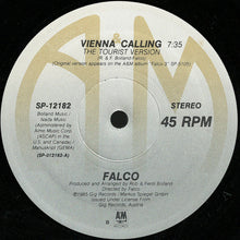 Laden Sie das Bild in den Galerie-Viewer, Falco : Vienna Calling (12", Single, B)
