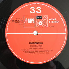 Laden Sie das Bild in den Galerie-Viewer, Jimmy Raney / Richard Davis (2) / Alan Dawson : Momentum (LP, Album, Gat)
