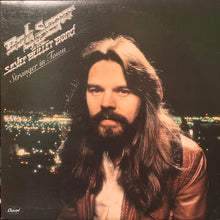 Laden Sie das Bild in den Galerie-Viewer, Bob Seger &amp; The Silver Bullet Band* : Stranger In Town (LP, Album, Jac)

