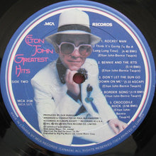 Laden Sie das Bild in den Galerie-Viewer, Elton John : Greatest Hits (LP, Comp)

