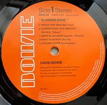 Laden Sie das Bild in den Galerie-Viewer, David Bowie : Aladdin Sane (LP, Album, RE, 50t)

