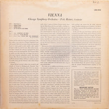 Charger l&#39;image dans la galerie, Fritz Reiner, Chicago Symphony Orchestra : Vienna (LP, Album, Roc)
