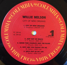Charger l&#39;image dans la galerie, Willie Nelson : City Of New Orleans (LP, Album, Car)
