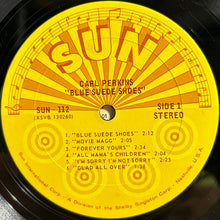Laden Sie das Bild in den Galerie-Viewer, Carl Perkins : Blue Suede Shoes (LP, Comp, San)
