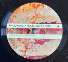 Charger l'image dans la galerie, Radiohead : A Moon Shaped Pool (2xLP, Album, RE, GZ )
