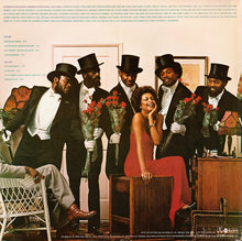 Laden Sie das Bild in den Galerie-Viewer, The Masqueraders : Love Anonymous (LP, Album, Mon)
