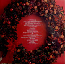 Laden Sie das Bild in den Galerie-Viewer, Kenny Rogers : Christmas (LP, Album, Jac)
