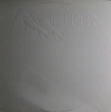 Laden Sie das Bild in den Galerie-Viewer, Mistress (6) : Mistress (LP, Album, 26)
