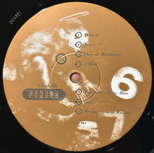 Laden Sie das Bild in den Galerie-Viewer, Pixies : Doolittle (LP, Album, RE, RP, 180)
