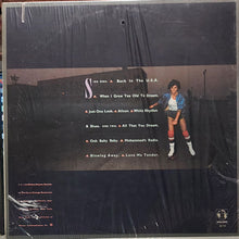 Laden Sie das Bild in den Galerie-Viewer, Linda Ronstadt : Living In The USA (LP, Gat)
