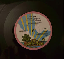 Laden Sie das Bild in den Galerie-Viewer, Nick Drake : Pink Moon (LP, Album, RE, 180)
