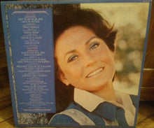 Laden Sie das Bild in den Galerie-Viewer, Loretta Lynn : Out Of My Head And Back In My Bed (LP, Album, Club, CRC)
