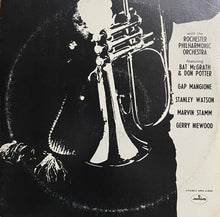 Charger l'image dans la galerie, Chuck Mangione : Friends &amp; Love... A Chuck Mangione Concert (2xLP, Album, RE, Gat)
