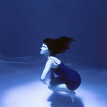 Laden Sie das Bild in den Galerie-Viewer, The Marías : Submarine (CD, Album)
