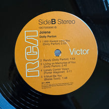 Laden Sie das Bild in den Galerie-Viewer, Dolly Parton : Jolene (LP, Album, RE, 140)
