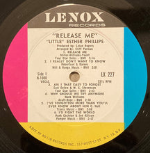 Laden Sie das Bild in den Galerie-Viewer, "Little" Esther Phillips* And The Anita Kerr Singers : Release Me! Reflections Of Country And Western Greats (LP, Album, Mono)
