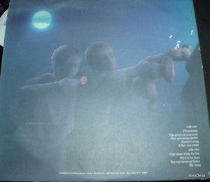 The Moody Blues : Every Good Boy Deserves Favour (LP, Album, W -)