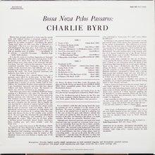 Laden Sie das Bild in den Galerie-Viewer, Charlie Byrd : Bossa Nova Pelos Pássaros (LP, Album, RE)
