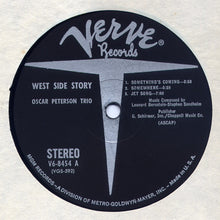 Laden Sie das Bild in den Galerie-Viewer, Oscar Peterson Trio* : West Side Story (LP, Album)
