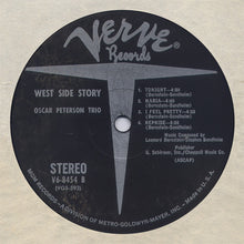 Laden Sie das Bild in den Galerie-Viewer, Oscar Peterson Trio* : West Side Story (LP, Album)
