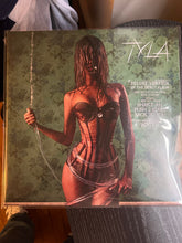 Laden Sie das Bild in den Galerie-Viewer, Tyla (6) : Tyla (2xLP, Album, Dlx, Etch, Cok)
