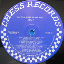 Laden Sie das Bild in den Galerie-Viewer, Various : Chess Sisters Of Soul - Volume 1 (LP, Comp)
