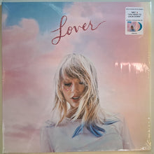 Laden Sie das Bild in den Galerie-Viewer, Taylor Swift : Lover (LP, Pin + LP, Blu + Album, RE)
