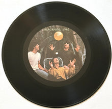 Laden Sie das Bild in den Galerie-Viewer, The Beatles : Stockholm &amp; Blackpool (LP, Unofficial)
