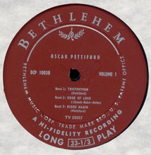 Laden Sie das Bild in den Galerie-Viewer, Oscar Pettiford : Oscar Pettiford (10", Album)
