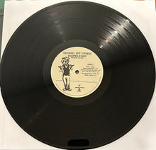 Laden Sie das Bild in den Galerie-Viewer, Squirrel Nut-Zippers* : Roasted Right (12", EP, RSD)
